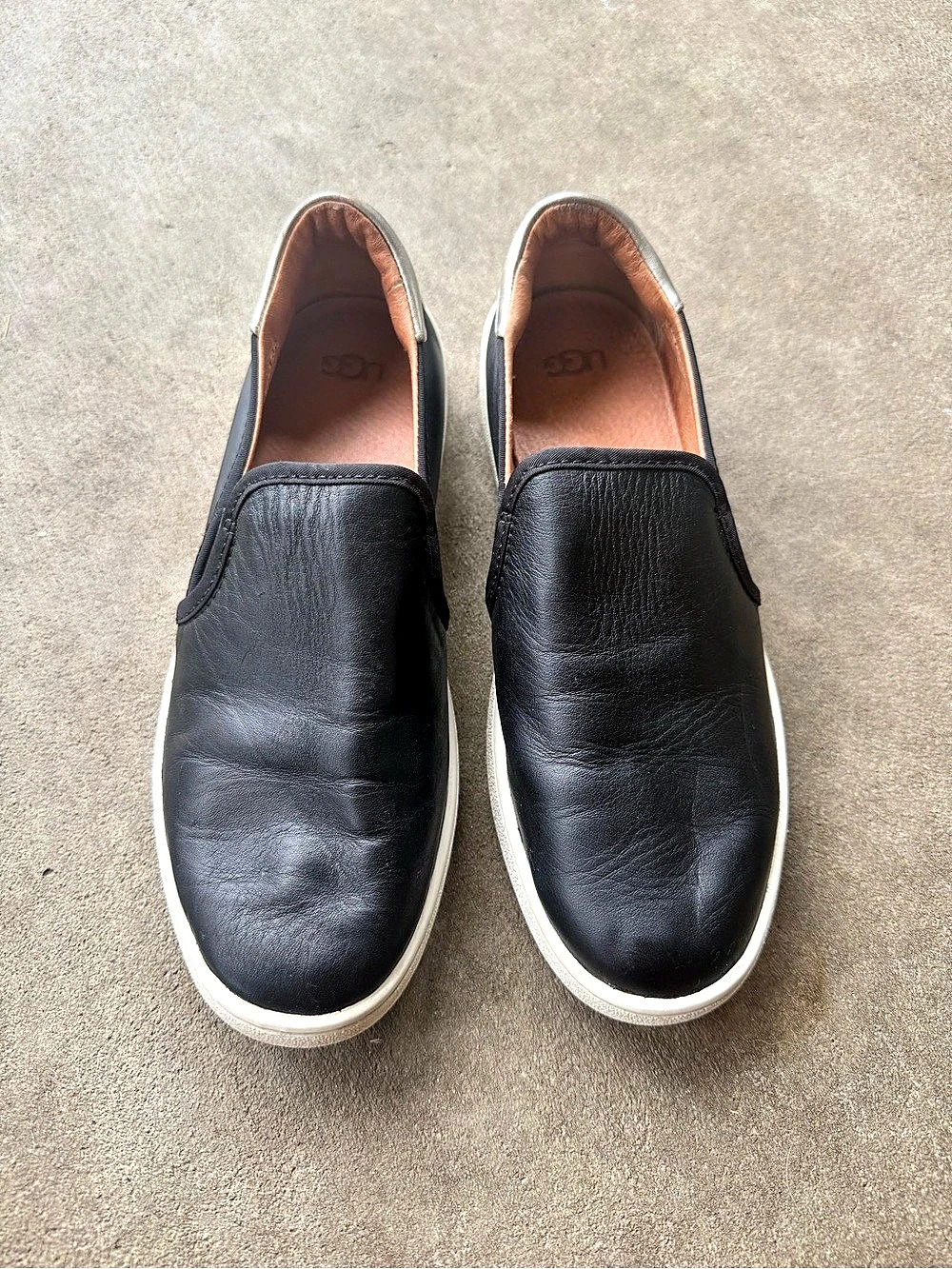 UGG South Bay Sneaker Leather Slip-On Sneakers Black & Silver US 8.5